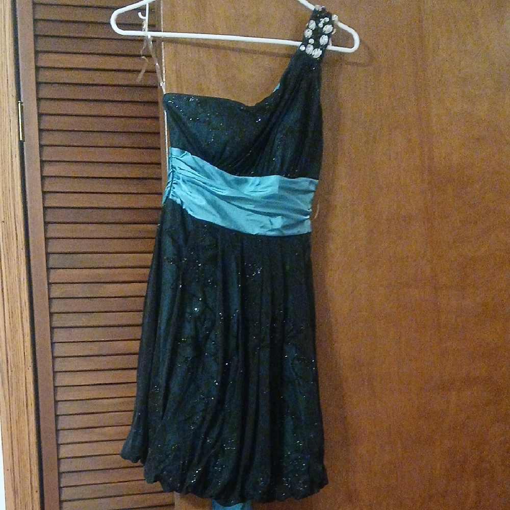 Elegant Black and Teal One-Shoulder Dress Speechless Size 1